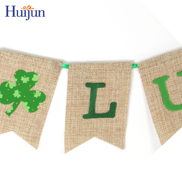 Irish Saint Patrick's Day Lucky Fabric Banner with Shamrock (3)